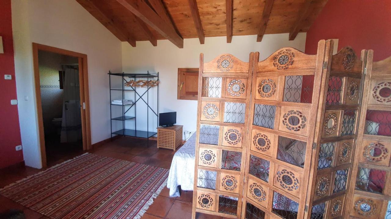 Casa Sarasa Guest House Berdun Ngoại thất bức ảnh