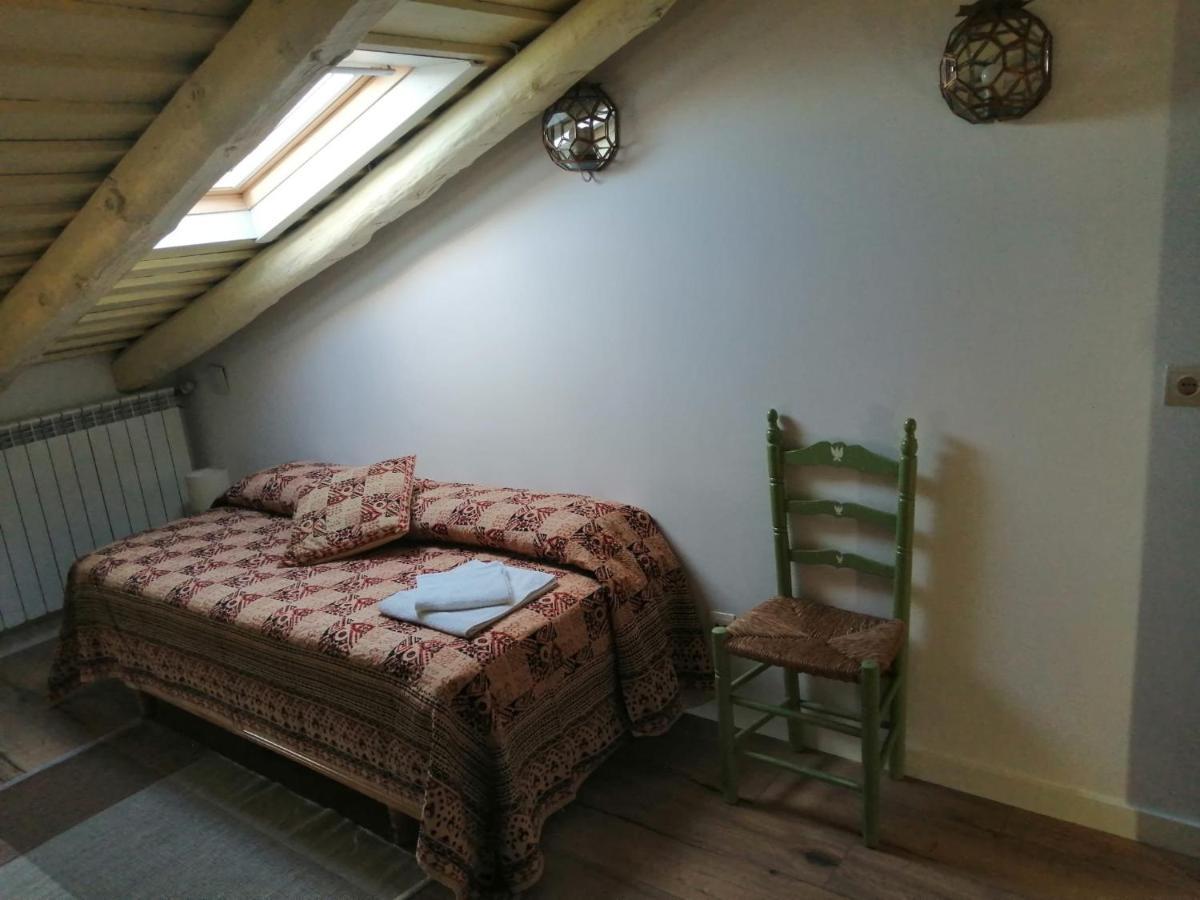 Casa Sarasa Guest House Berdun Ngoại thất bức ảnh