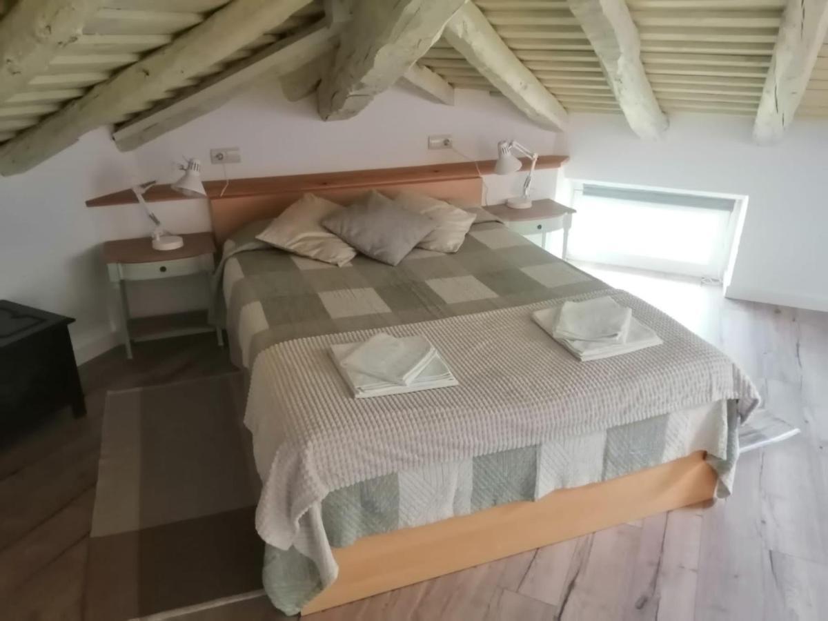 Casa Sarasa Guest House Berdun Ngoại thất bức ảnh